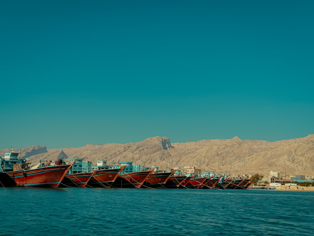 Oil tankers in Persian Gulf shipping lanes